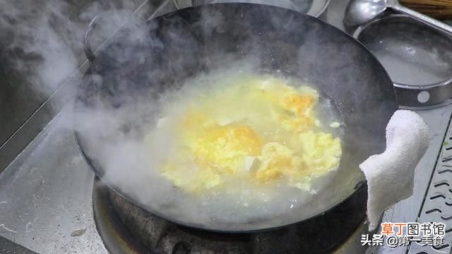 白菜豆腐汤 厨师长做道老豆腐白菜汤