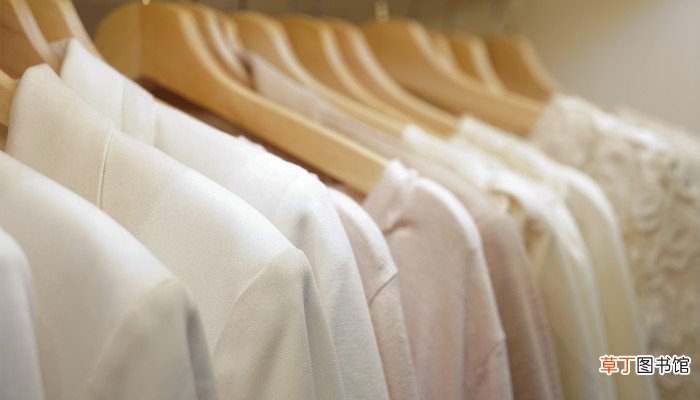 梦见自己衣服脏了是什么意思?