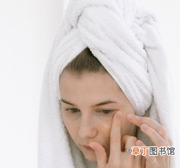 早上发圈的护肤小知识