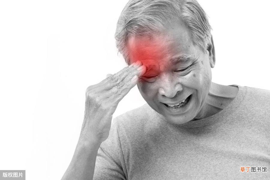突然看东西模糊不清什么原因 为什么看东西模糊