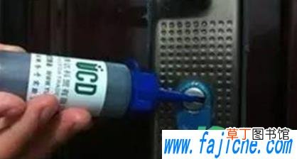 锁芯能滴缝纫机油吗 门锁不好开用什么油最好