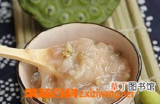 人参莲子木耳粥的材料和做法