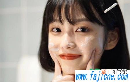 脱完唇毛可以用护肤品吗 脱完唇毛当天可以敷面膜吗