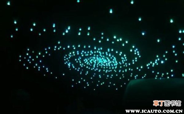 汽车星空顶改装效果图 汽车星空顶改装多少钱