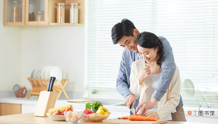 已婚女人梦见老公说话