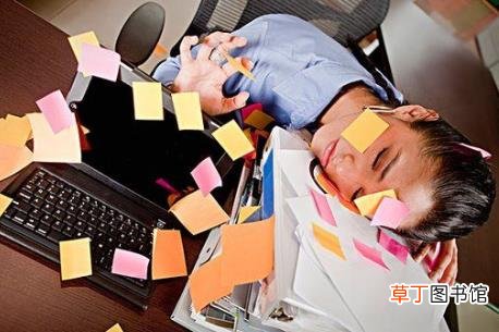 工作犯困双腿胀痛怎么办？7招有效摆脱职业病