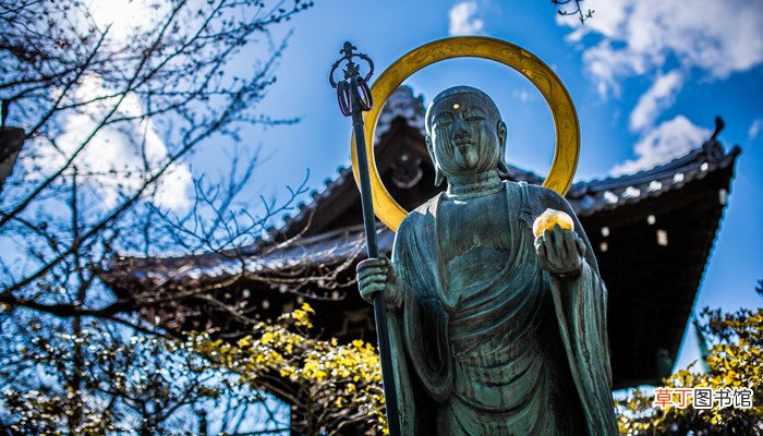 梦见自己拜佛磕头是什么意思