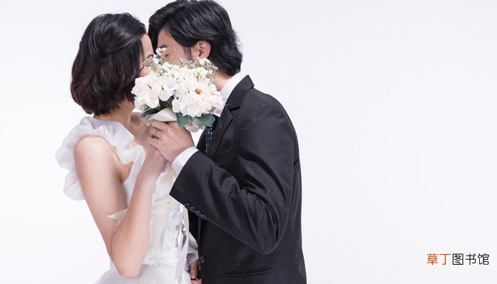 单身梦见自己突然结婚