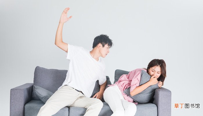 男人梦见自己和女人吃饭打架