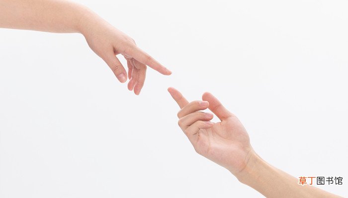女人梦见给别人接掉的手