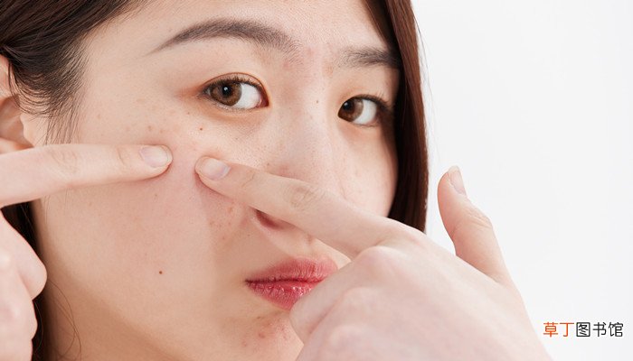 梦见全脸长痘痘