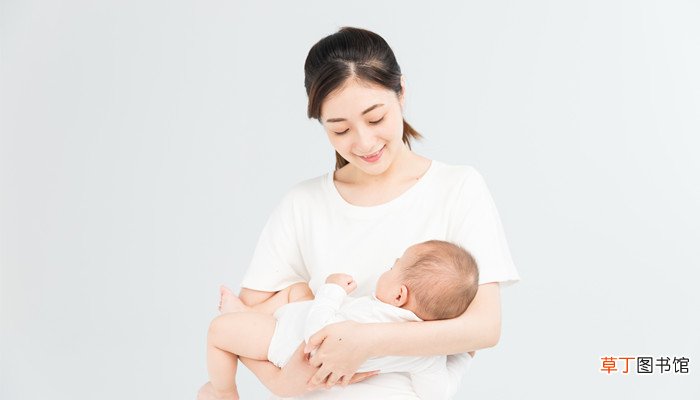 梦见自己抱小孩在别人聚餐