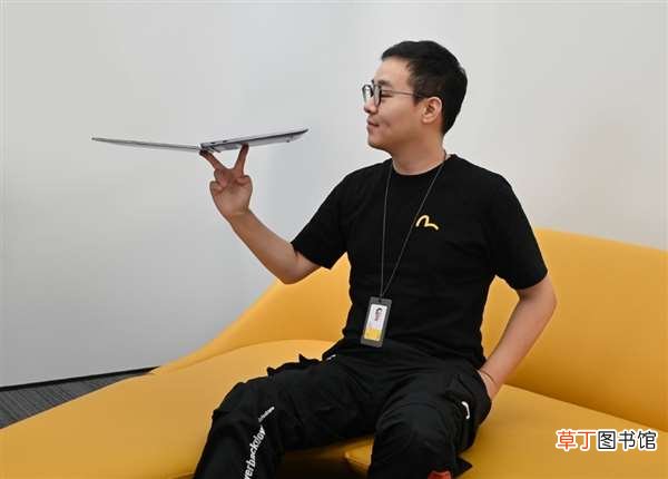 Book将加速轻薄本洗牌 realme杀入笔记本市场!realme