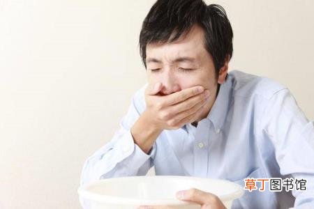 拉乳白色大便正常吗 为什么拉白色的屎