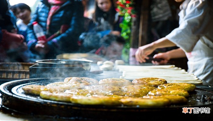 已婚女人梦见别人烙饼
