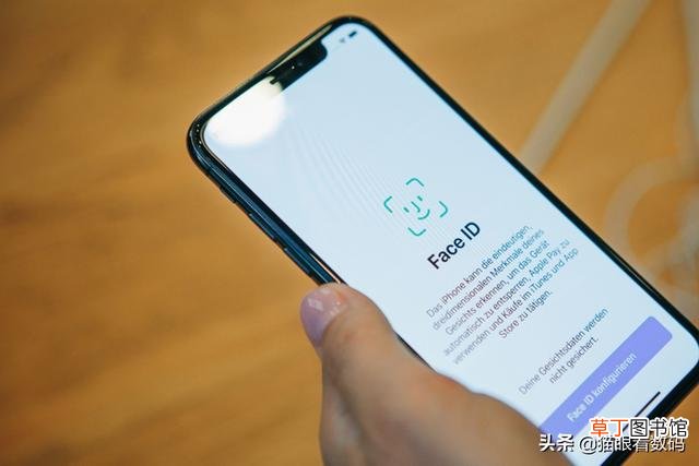 有哪些特征一眼就会被看出是iPhone用户？