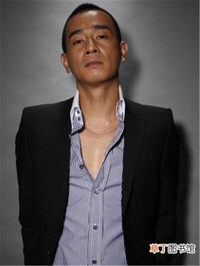 陈小春是不是混社会的?为什么很多人怕陈小春?陈小春为什么叫老大