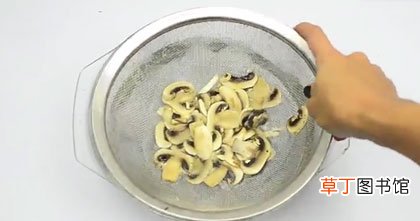三种方法家庭须知 新鲜蘑菇怎么长期保存