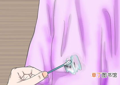2种亲测办法详解 衣服上油漆干了怎么洗掉