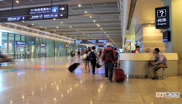梦见赶火车时间紧迫又没上车