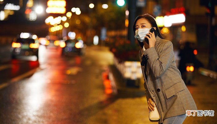 女人梦见等车迟迟不来