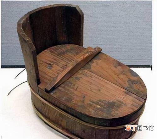 马桶应该坐哪一层 为什么马桶叫马桶