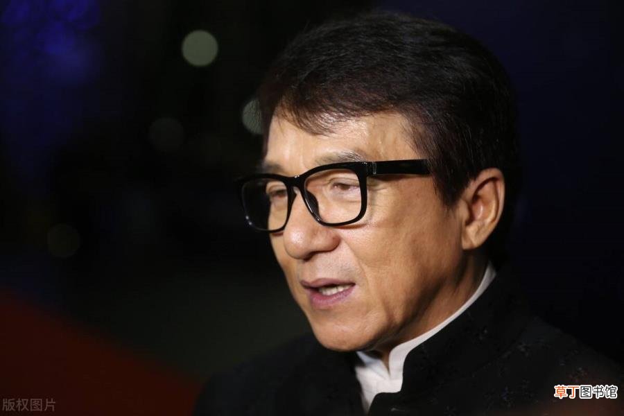 名字叫成龙这名字算起大了吗 为什么叫成龙
