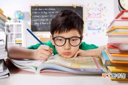 预防儿童近视警惕糖分的过多摄取 多以清淡食物为主