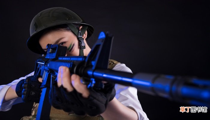 梦见别人向我连开数枪