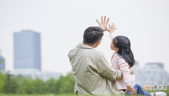 女人梦见去世的父亲