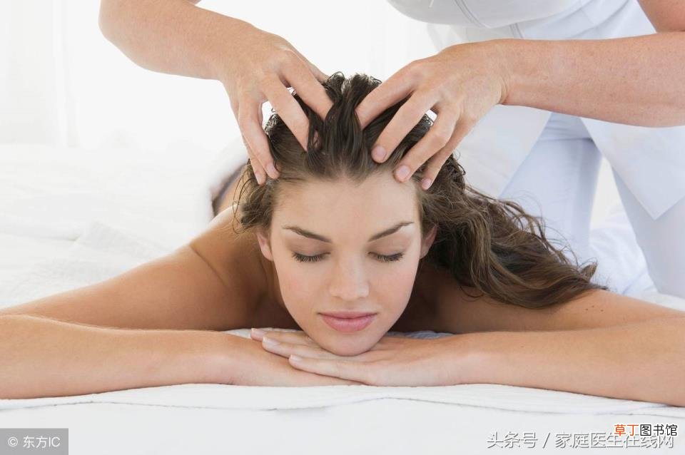 头上长了个硬包凸起 为什么头上长疙瘩