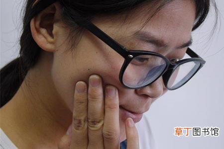 大牙蛀牙已经烂空了用拔吗 牙齿为什么会有洞
