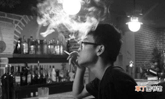 男人吸烟的十大危害 戒烟可以借助戒烟工具