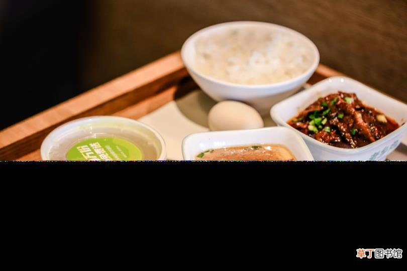 老乡鸡半价 为什么老乡鸡免费