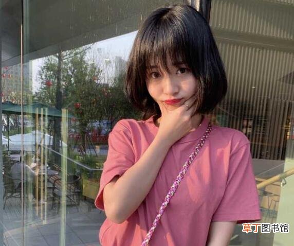 火烈鸟女孩是什么意思