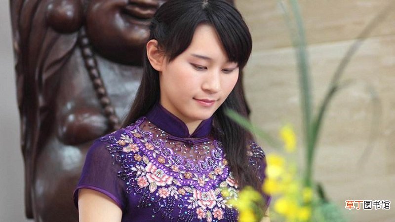 爸爸的姐姐怎么称呼