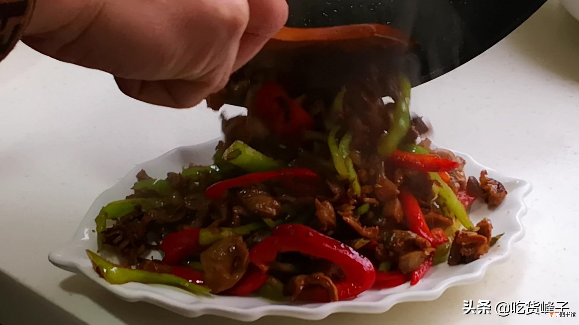 怎样做青椒炒鸡胗好吃？ 辣椒炒鸡胗的做法