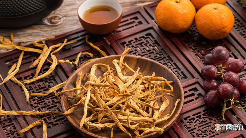 新鲜黄花菜怎么吃