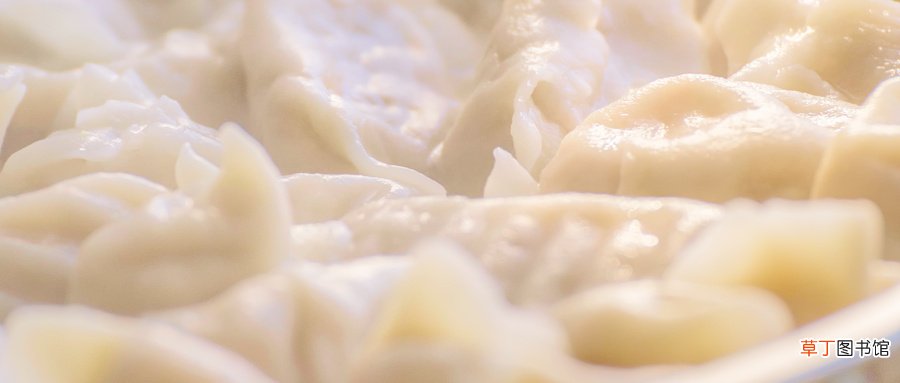 煮速冻饺子用冷水还是热水