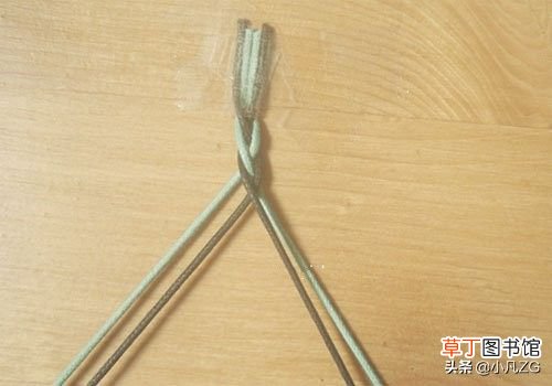 双色绳手链教程 两股红绳手链编法