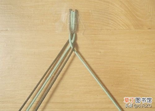 双色绳手链教程 两股红绳手链编法