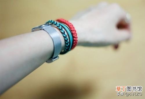 双色绳手链教程 两股红绳手链编法