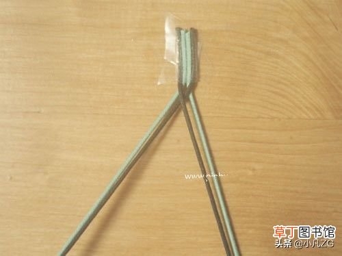 双色绳手链教程 两股红绳手链编法