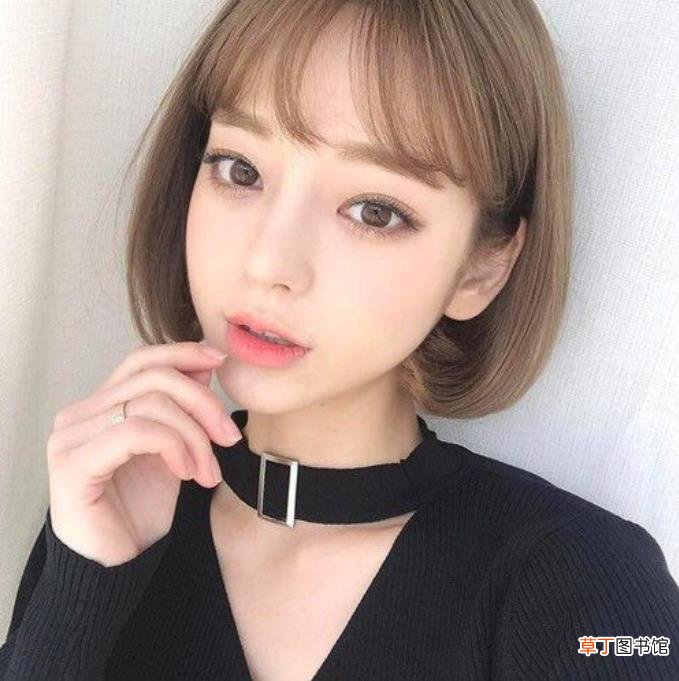 头发多又厚烫什么发型