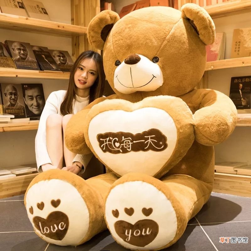 送什么礼物给女生好？ 给女友买礼物