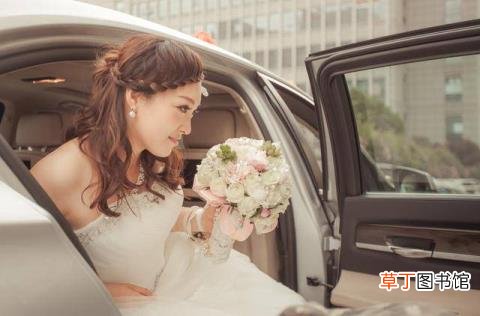 36岁胡子有几根白了是咋回事 为什么胡子会白