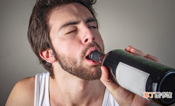 大酒伤肝伤害远不止于此 饮酒的注意事项要牢记