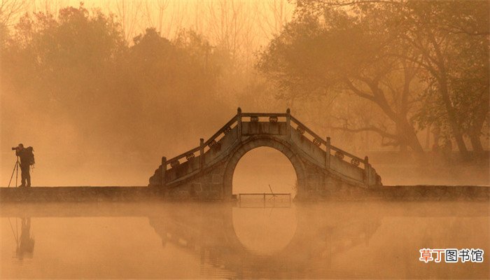 梦见水淹桥面顺利过桥