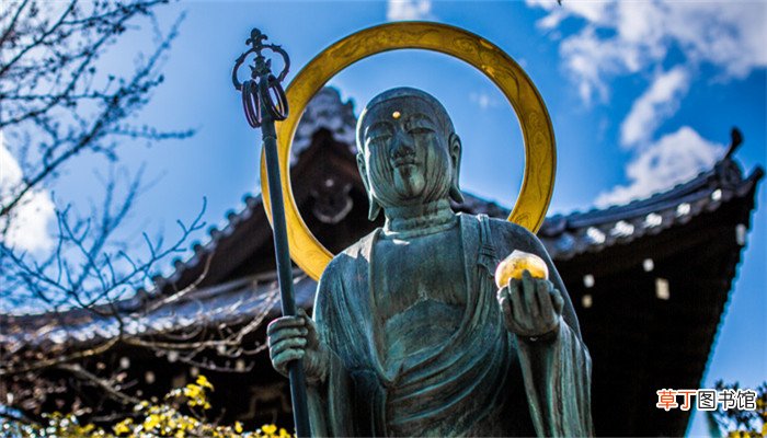 已婚女人梦见寺庙和佛像