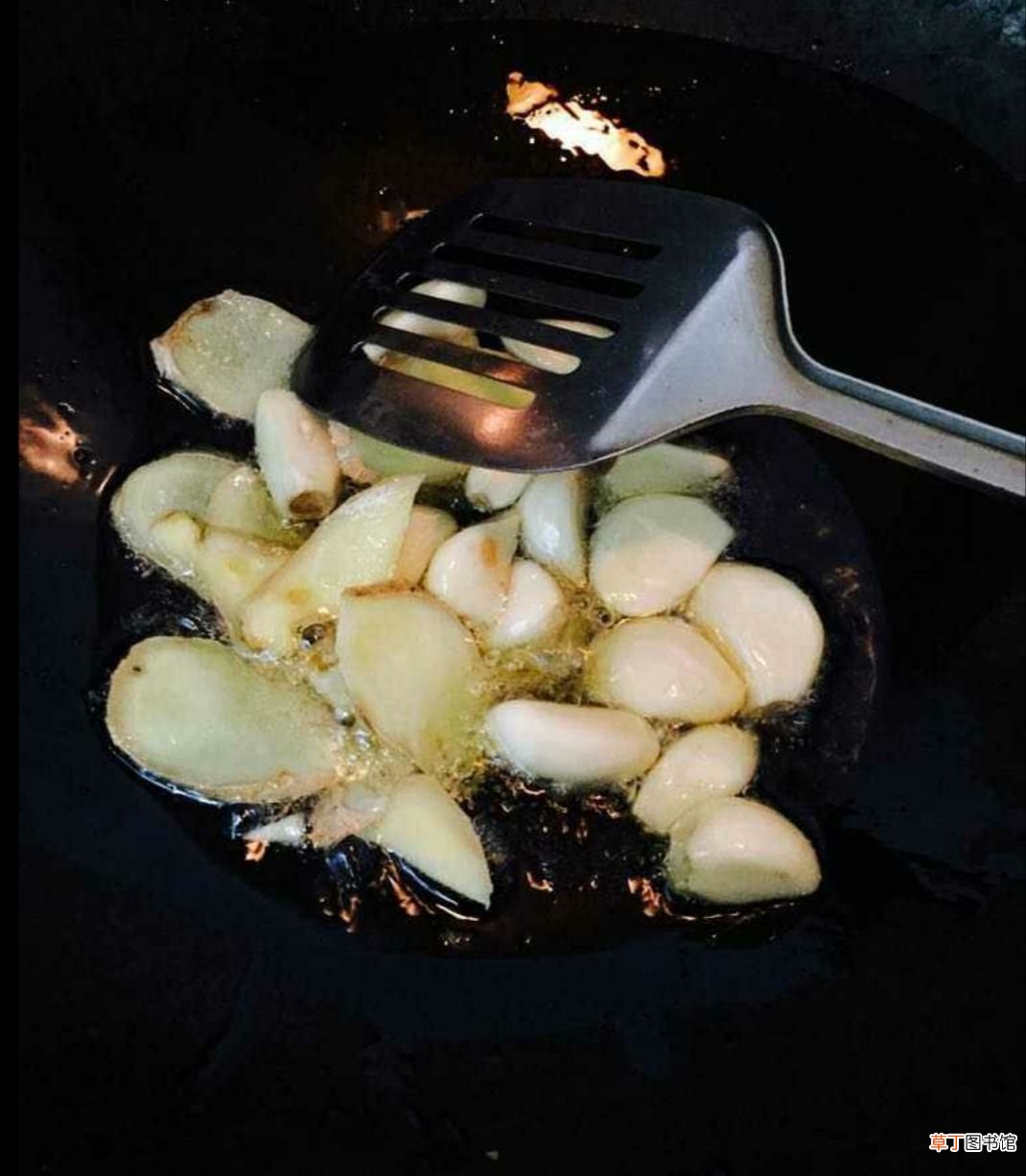 湖南特色菜——口味虾 口味虾是什么地方的菜